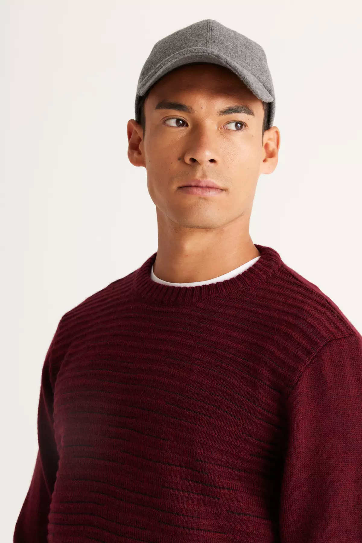 Crew Neck Patterned Knitted Sweater