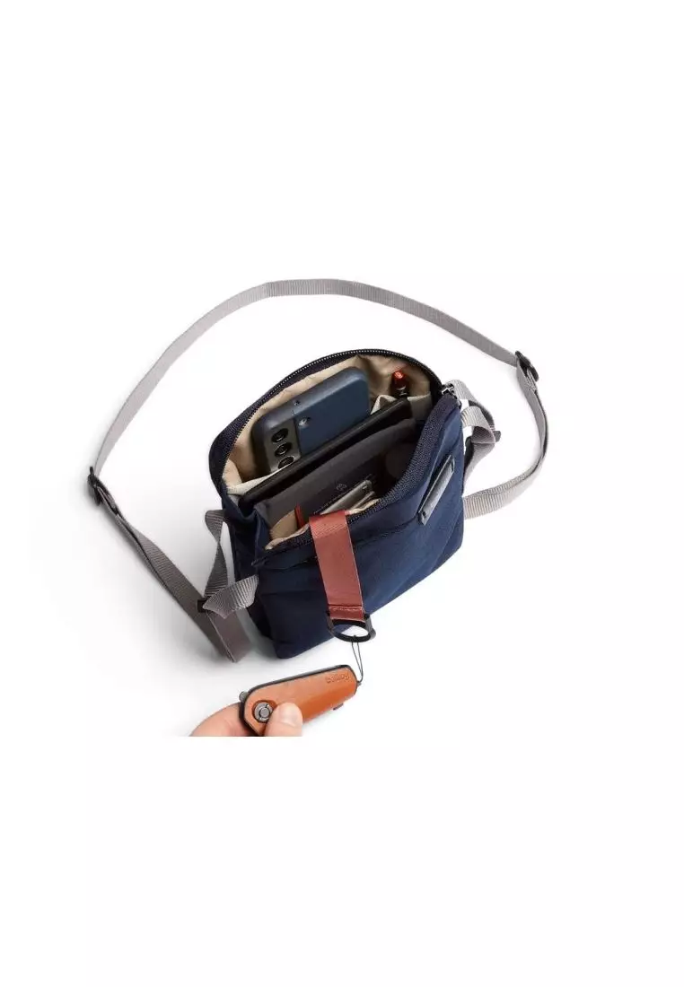 Bellroy City Pouch - Navy