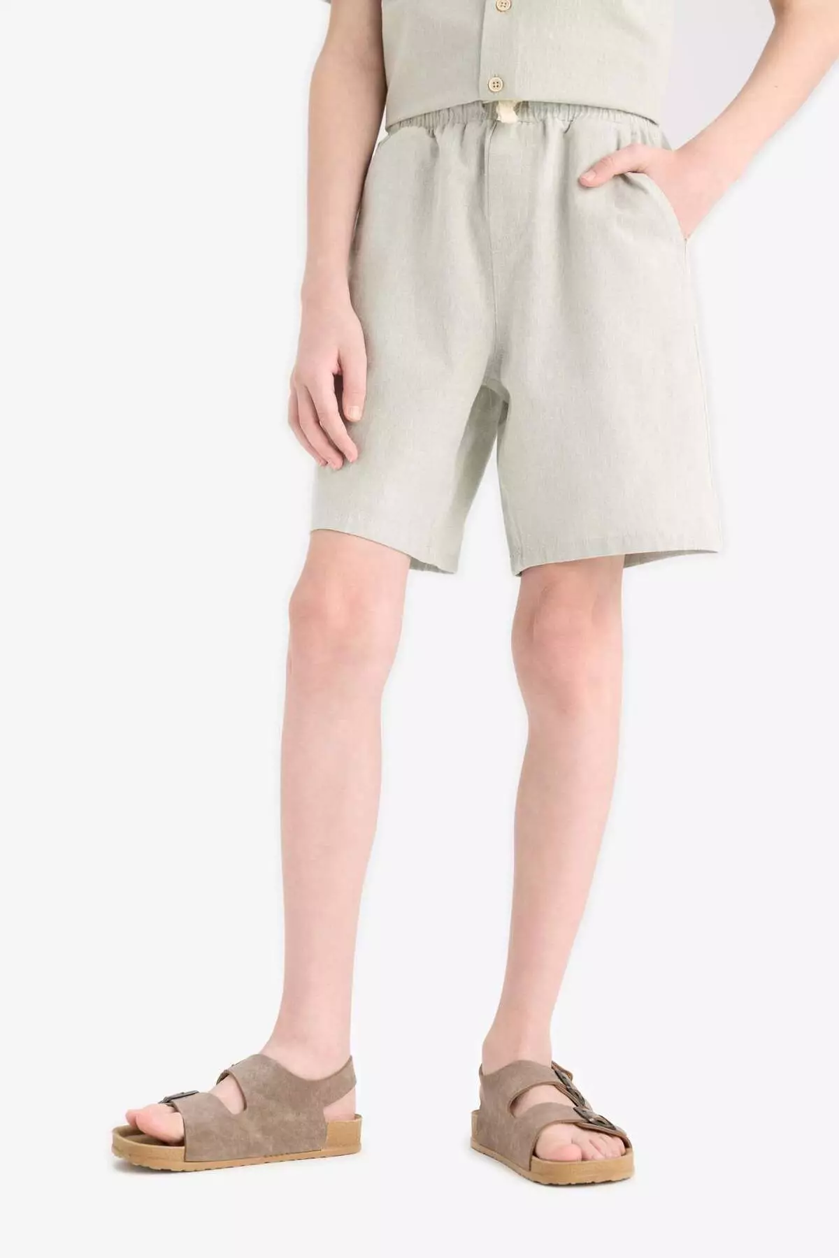 Boy's Elastic Waist Shorts E3317A825Hs