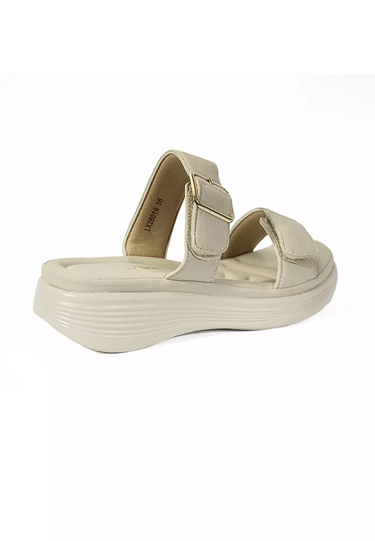Women's Flats Sandals LY 28019 Bone C65