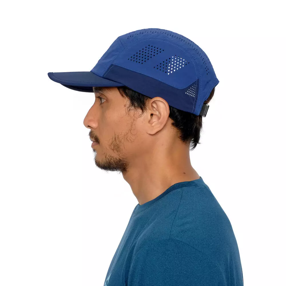 Eiger Coropuna Cap
