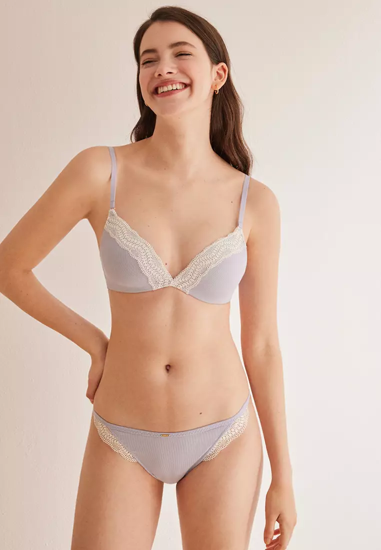 Charming Lilac Lace Triangle Bra