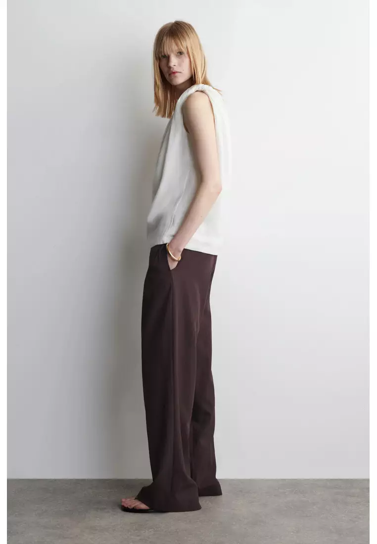 TWISTED-DETAIL LINEN TOP