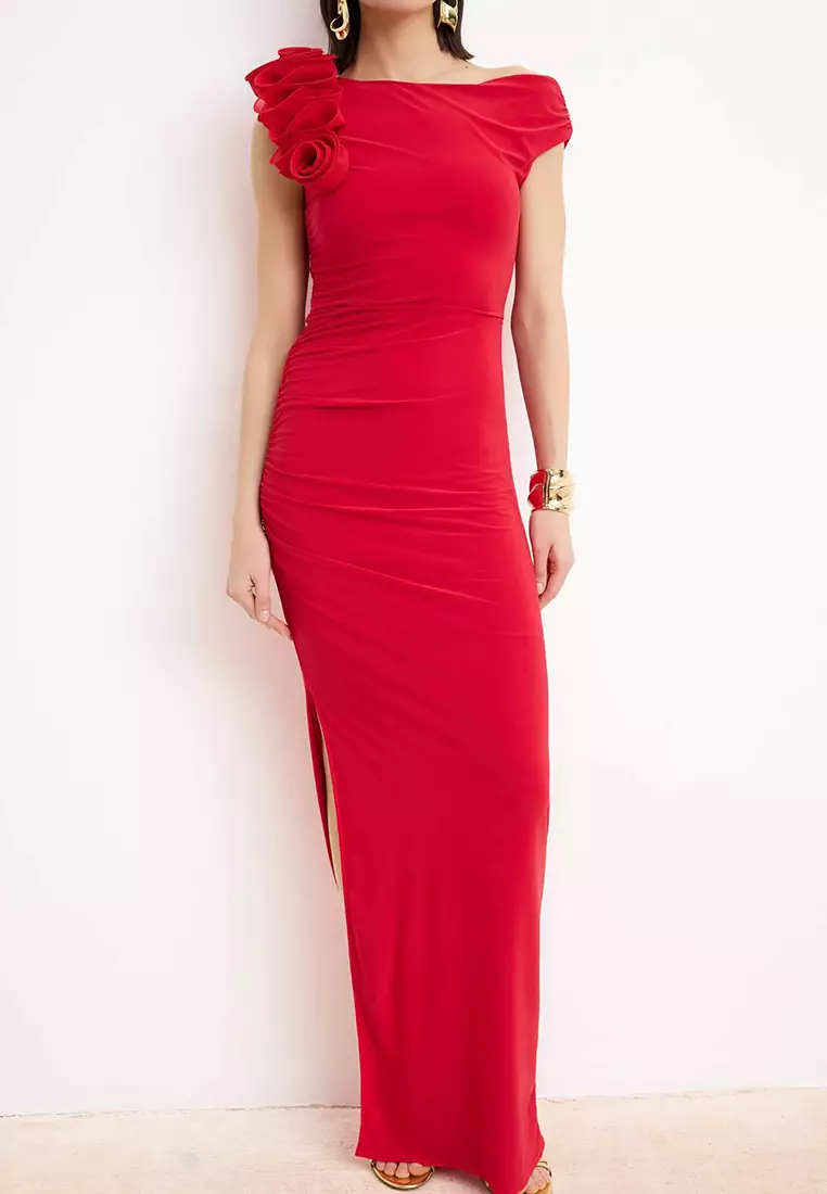 Red Plain One-Shoulder Appliqué Detailed Knitted Sandy Maxi Evening Dress & Graduation Dress