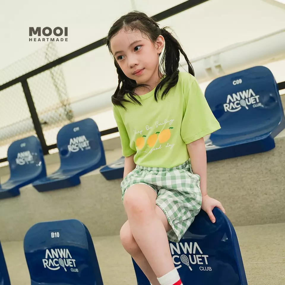 Mooi Kaos Anak Perempuan T-shirt Crop Graphic - Magenta