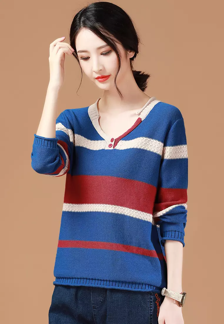 Girls v 2025 neck sweater