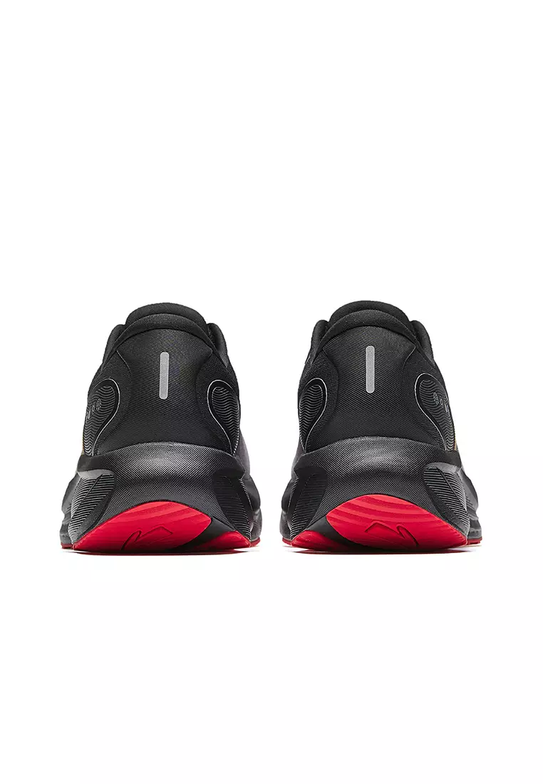 Men PG7 Travel 2.5 Running Shoes