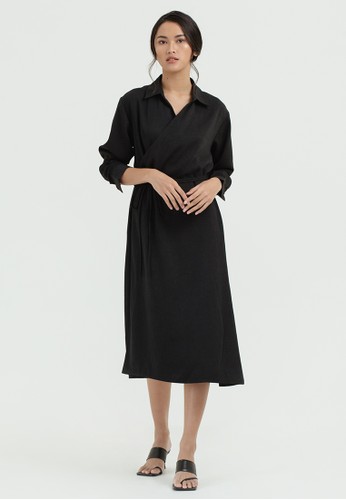 Cloth Inc black Posy Overlap Shift Dress 9382BAACA5206CGS_1