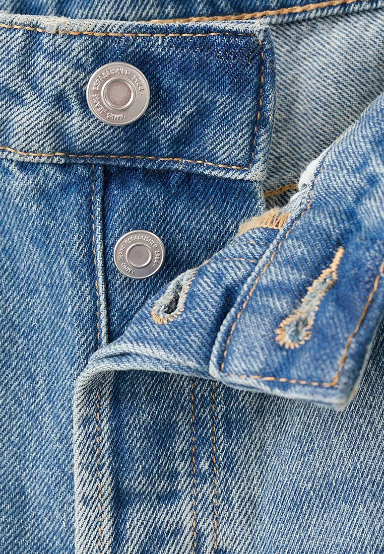 Straight Low-Waist Jeans