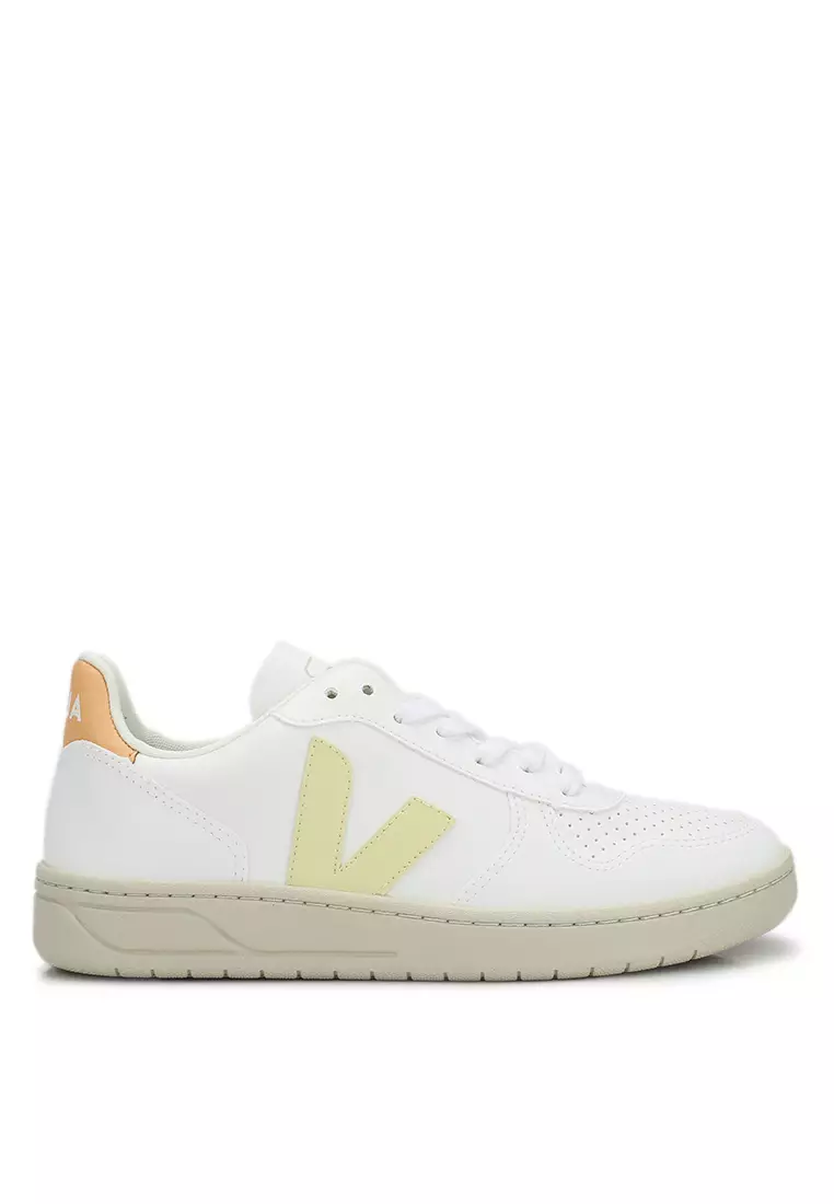 VEJA Sale Up to 90 ZALORA Malaysia & Brunei