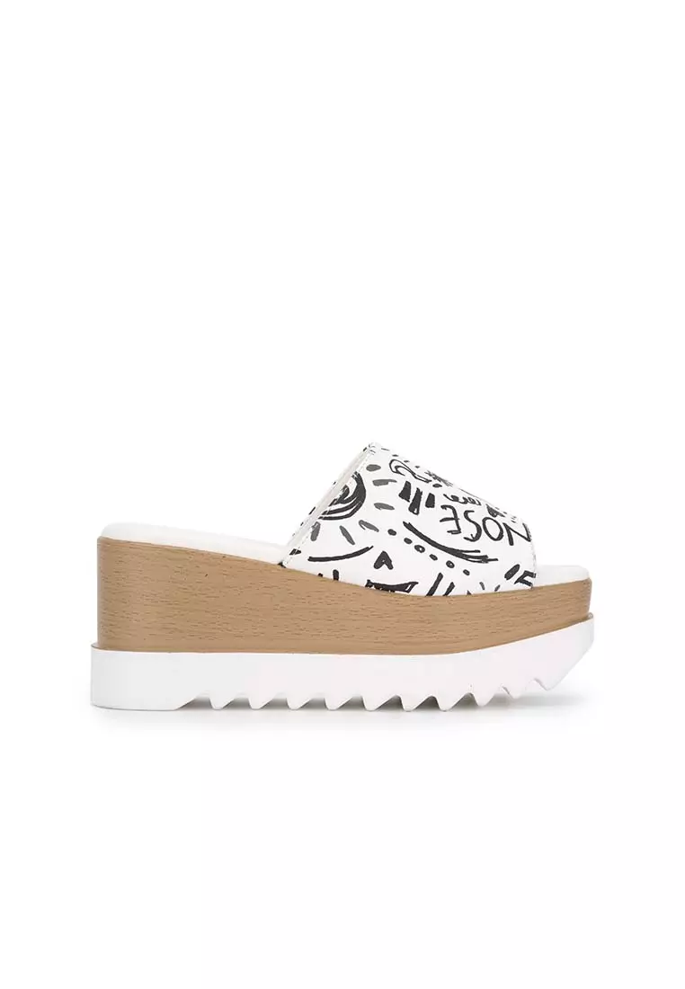 Discount on Nose  shoes - SKU: Grafitti Platform Wedge Heel Slide
