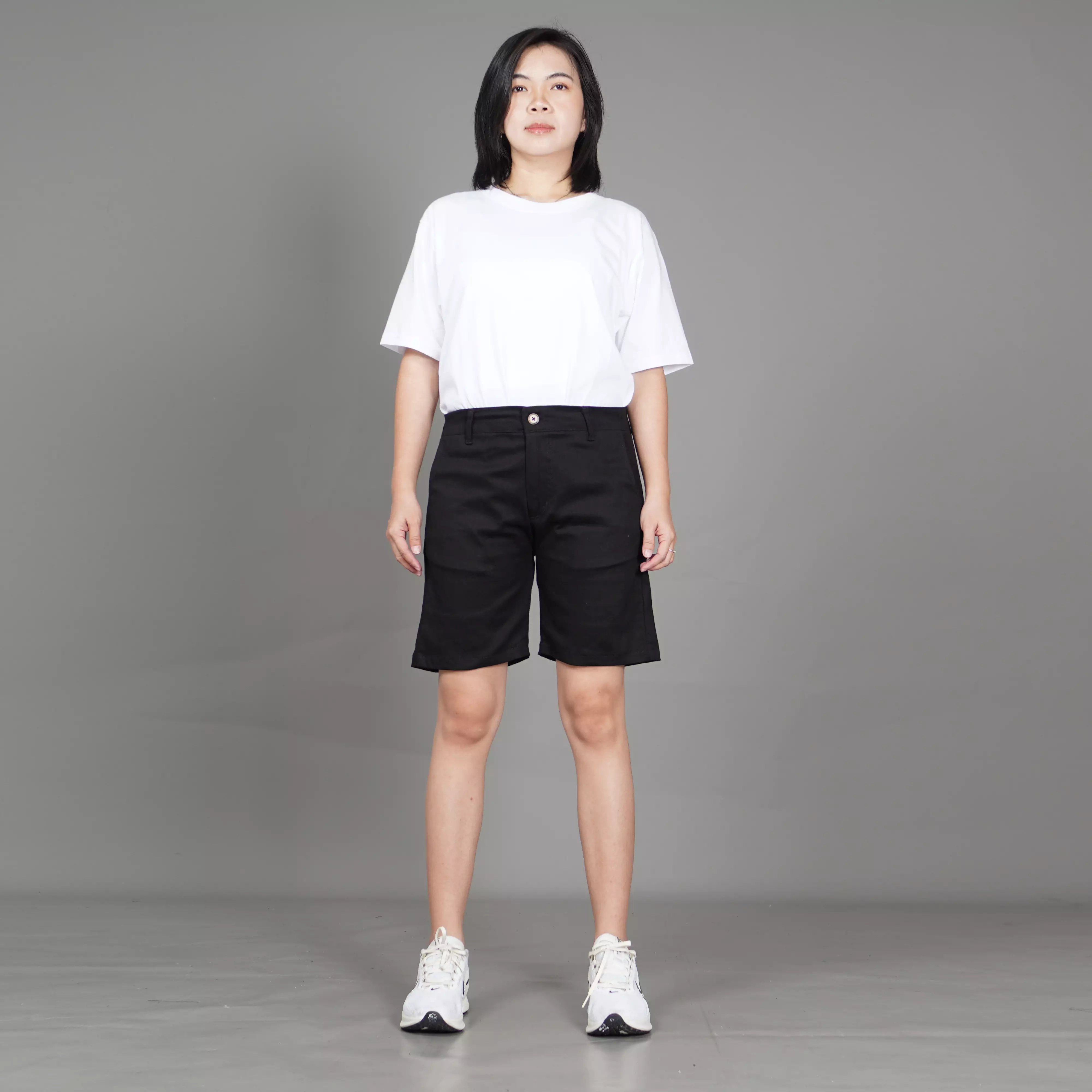 FRELY Celana Pendek Hitam Wanita Short Chino Pants Wanita - HITAM