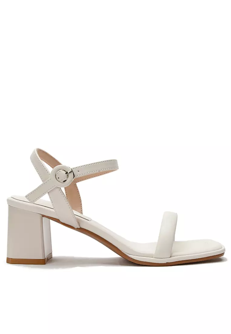 White square clearance toe shoes