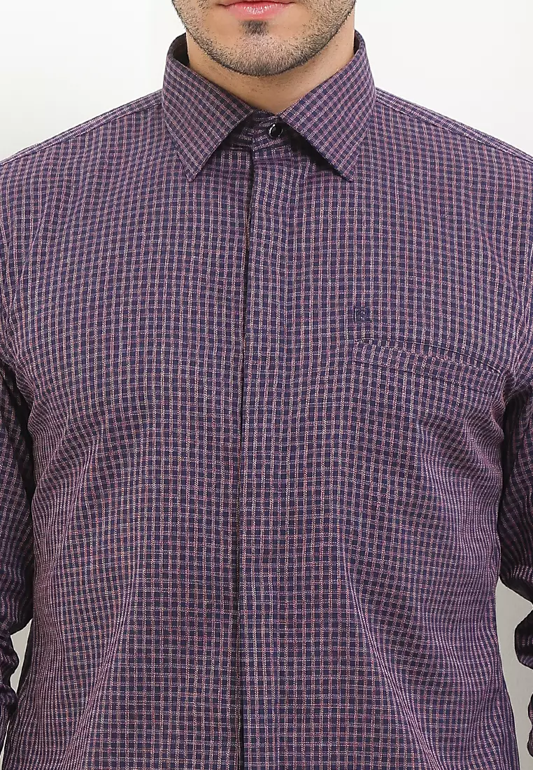 Kemeja Lengan Panjang Body Fit Pierre Cardin Checkered Rouge Terra - Red Formal Look