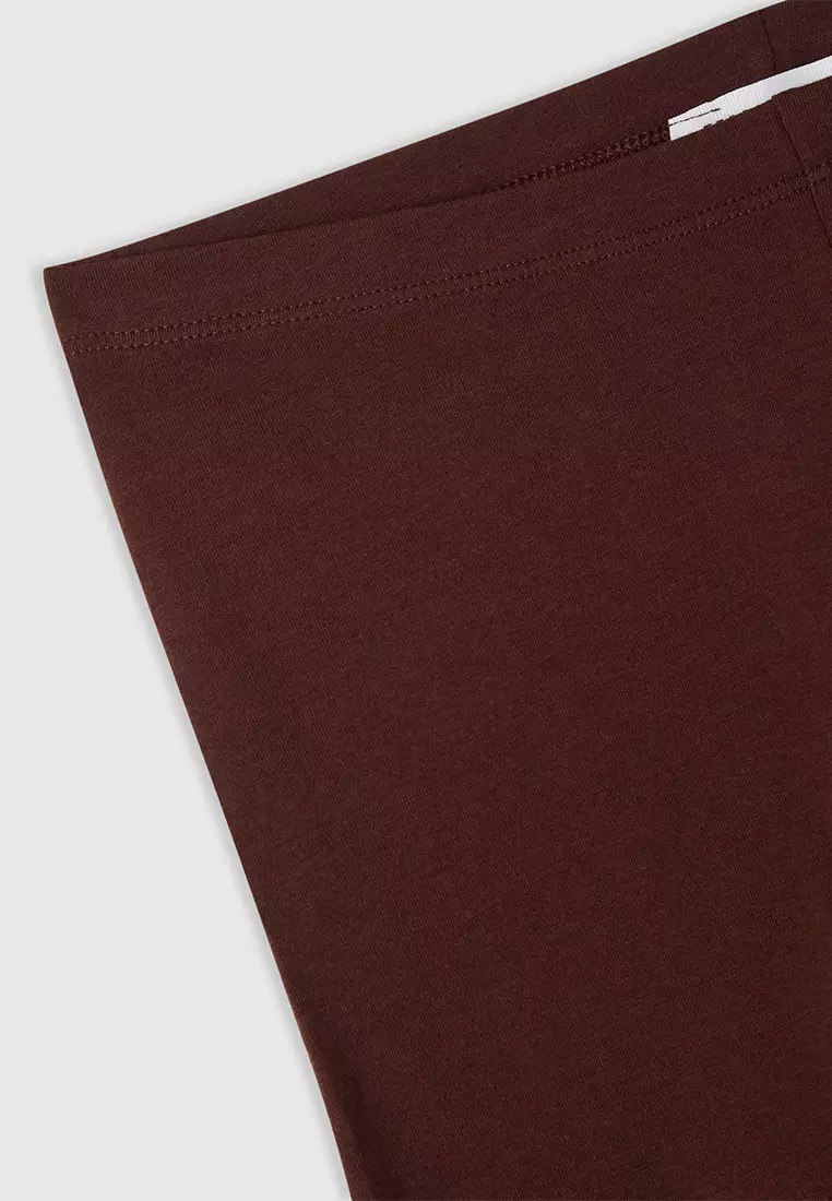 Woman Short Leggings