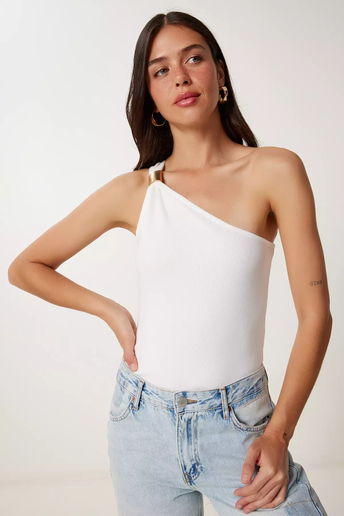 Women's Ecru One Shoulder Ribbed Knitted Blouse Pb00044