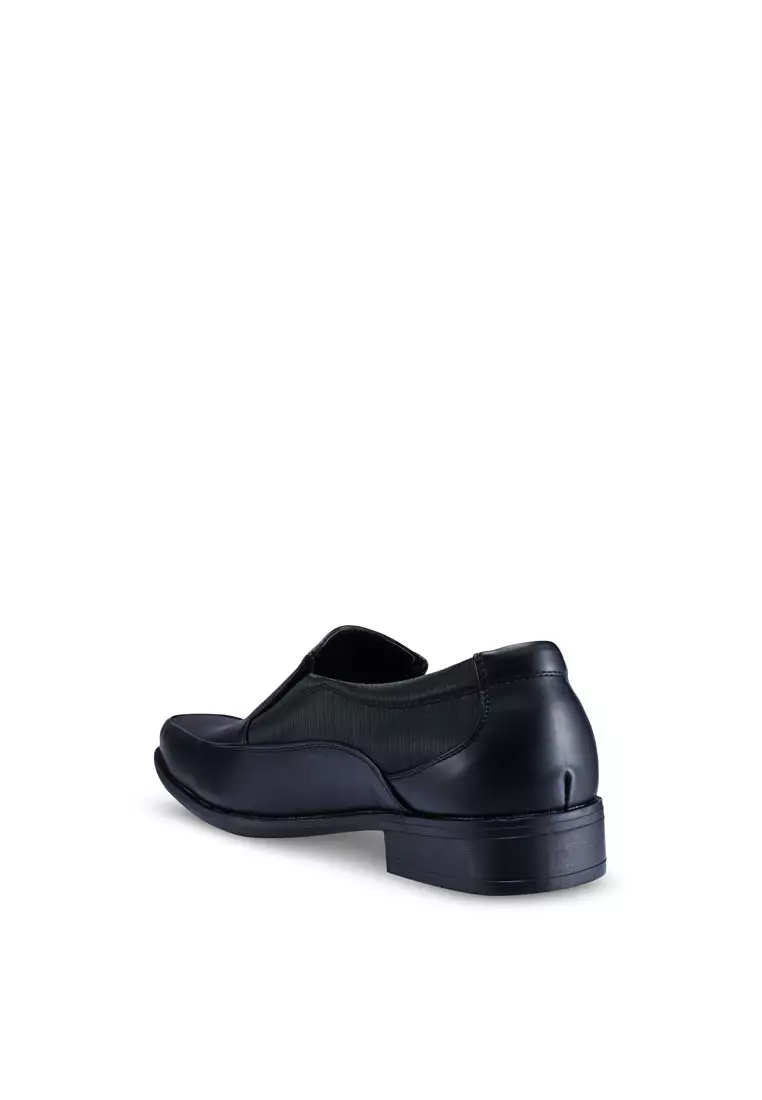 Business & Dress Shoes