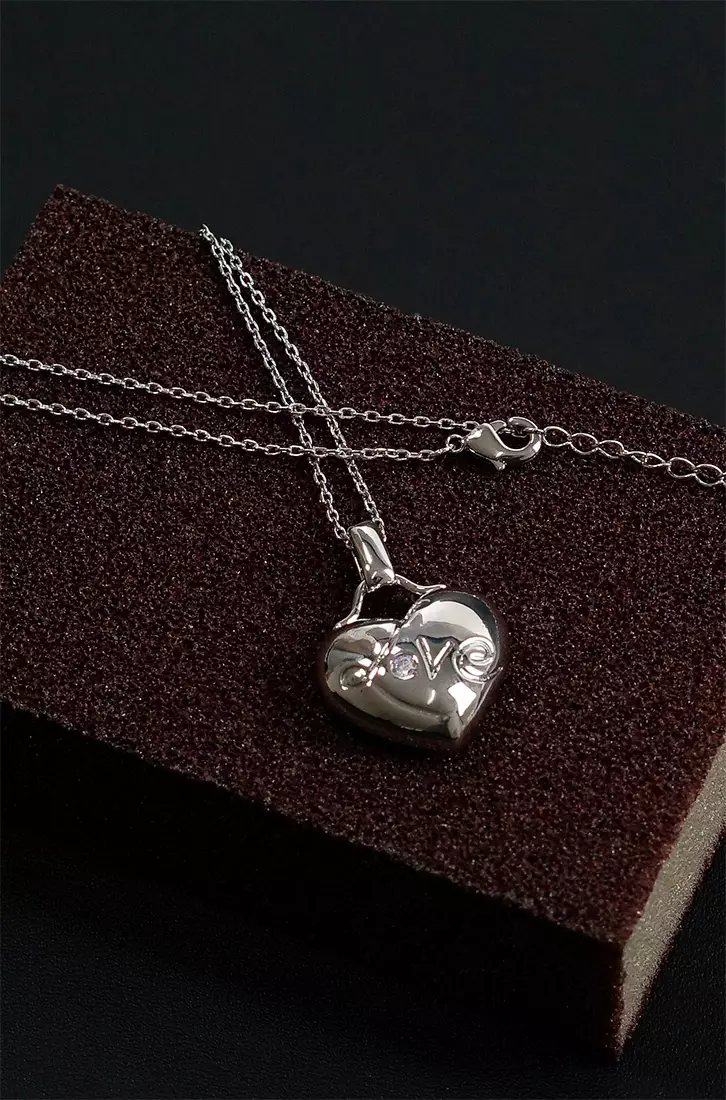 Simple and Fashion Love Heart-shaped Pendant with Cubic Zirconia and Necklace