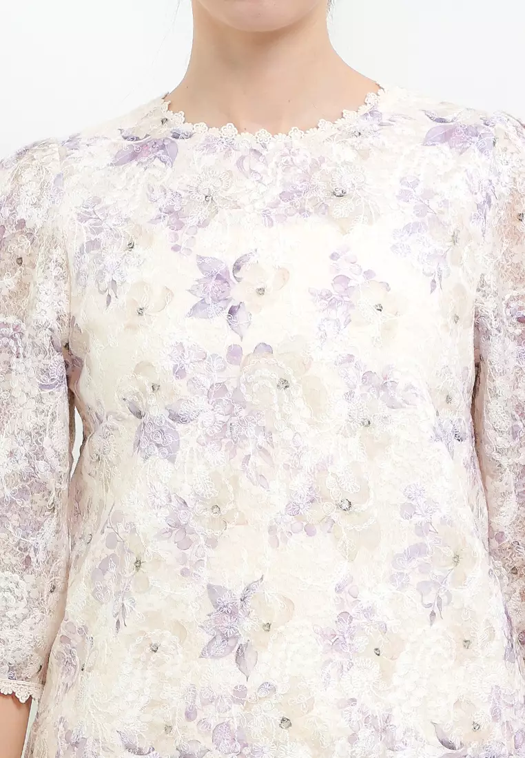 3/4 Sleeves Flo Mesh Print Emb Lace Trimmed Blouse