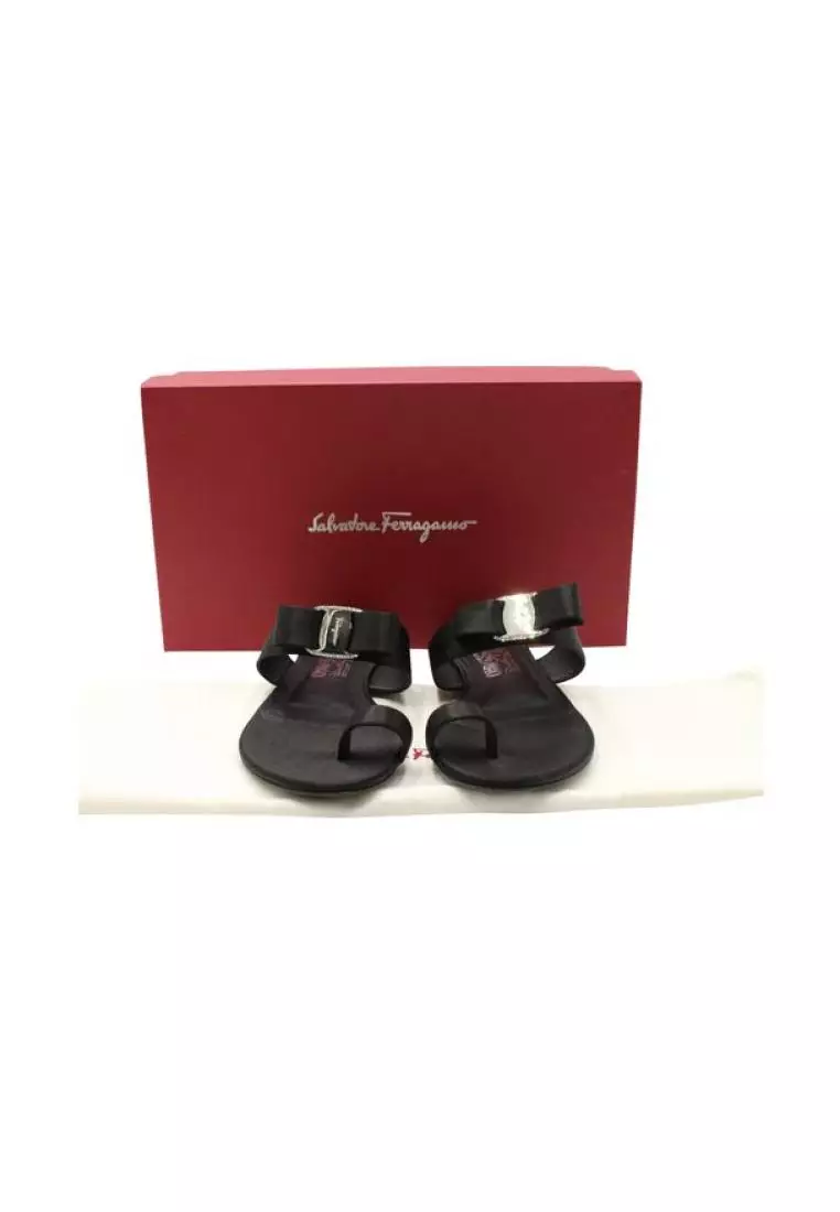Ferragamo hotsell louisa sandal