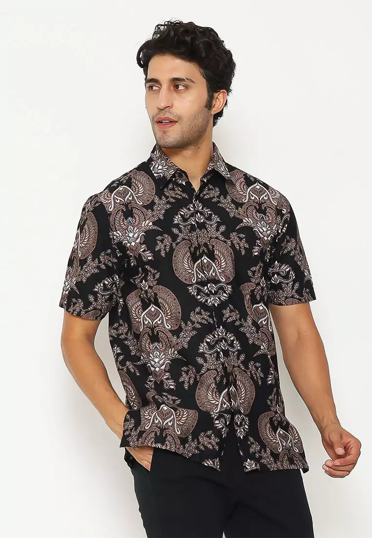 Hadinata Batik Pria Kemeja Pendek Hakim Hanum