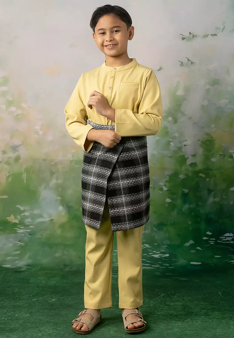 Farid Baju Melayu Set with Sampin