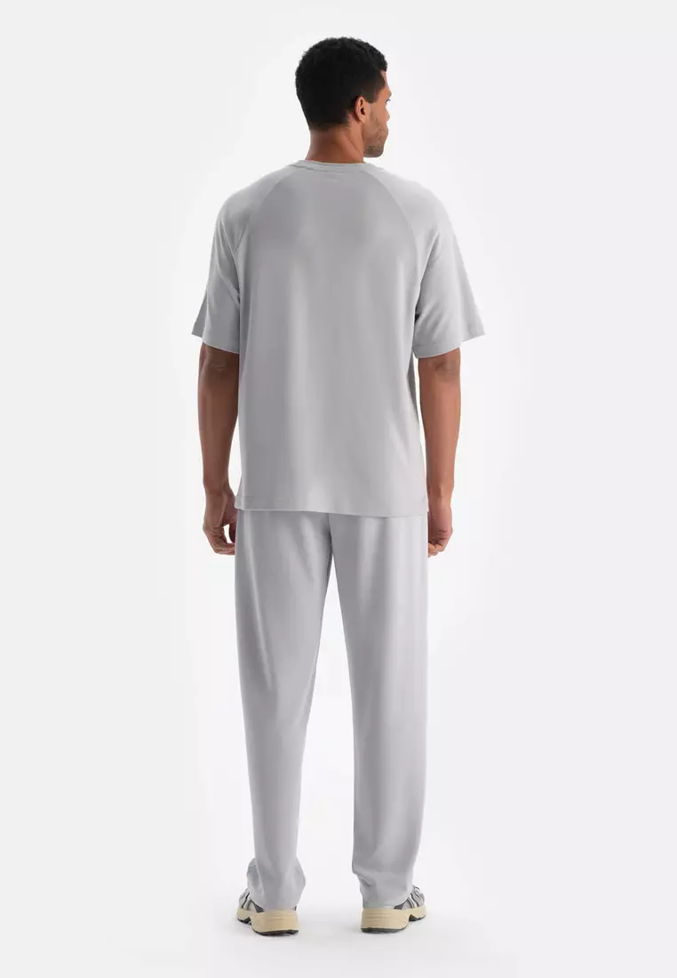 Buy Johnny Bravo Crew-Neck Slim Fit T-shirt Online at Best Prices in