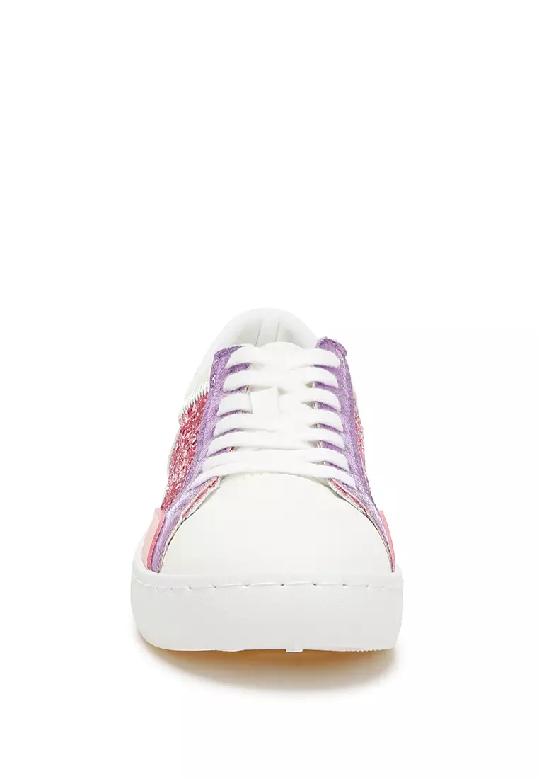 Sepatu Kulit Imitasi Berkilau dalam Warna Pink