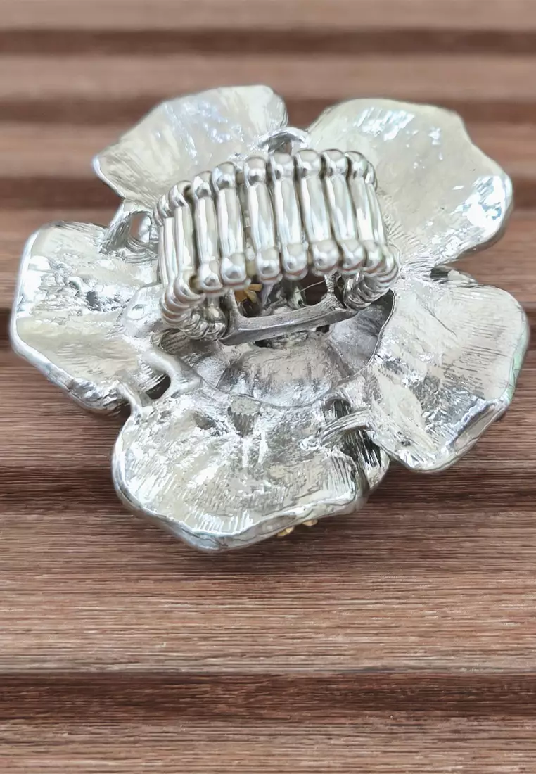 Aksesoris Cincin Wanita Rose Diamante Ring Black & Silver