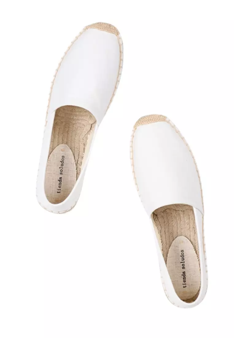 Hajime Slippers White