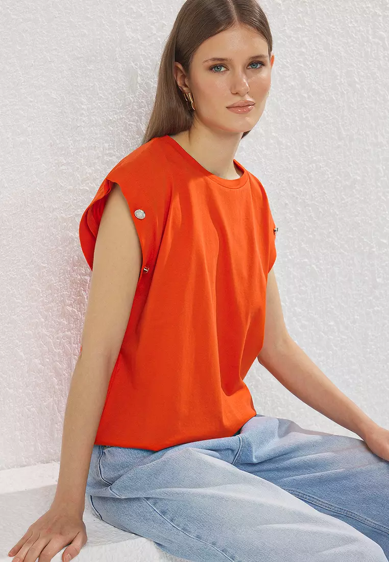 Orange Staple Detail Relaxed Crew Neck Knitted T-Shirt With Padded Look