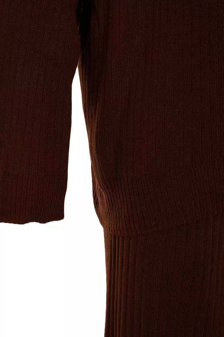 Knit Sweater & Pants Set