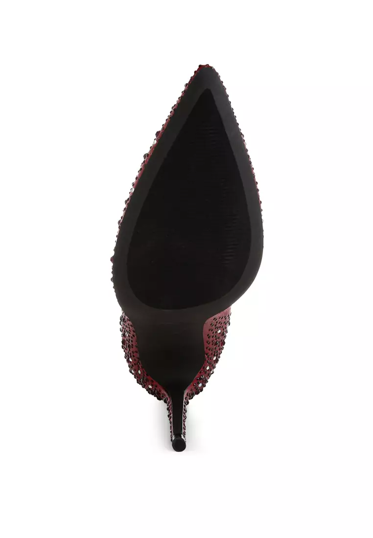 Sepatu bot stiletto berhiaskan berlian imitasi warna merah anggur