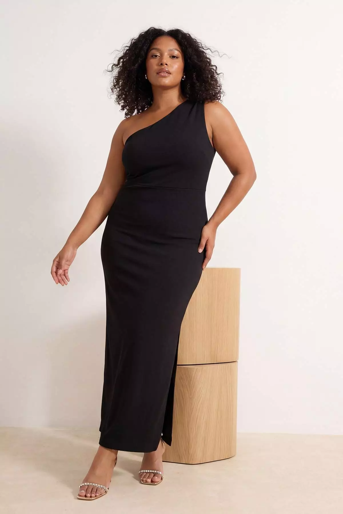 Buy Trendyol Black Bodycon Single Sleeve Knitted Long Plus Size Evening  Dress Tbbss26Ah00148 Online | ZALORA Malaysia