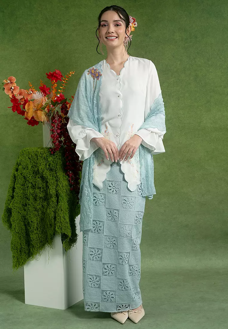 Dayana Embroidered Kebaya with Shawl