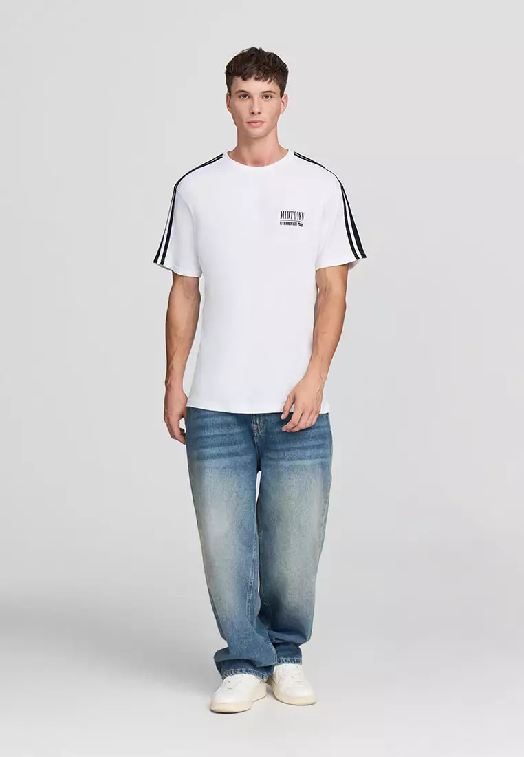 Man Short-Sleeved T-Shirt