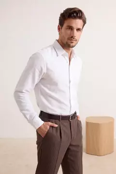 白色