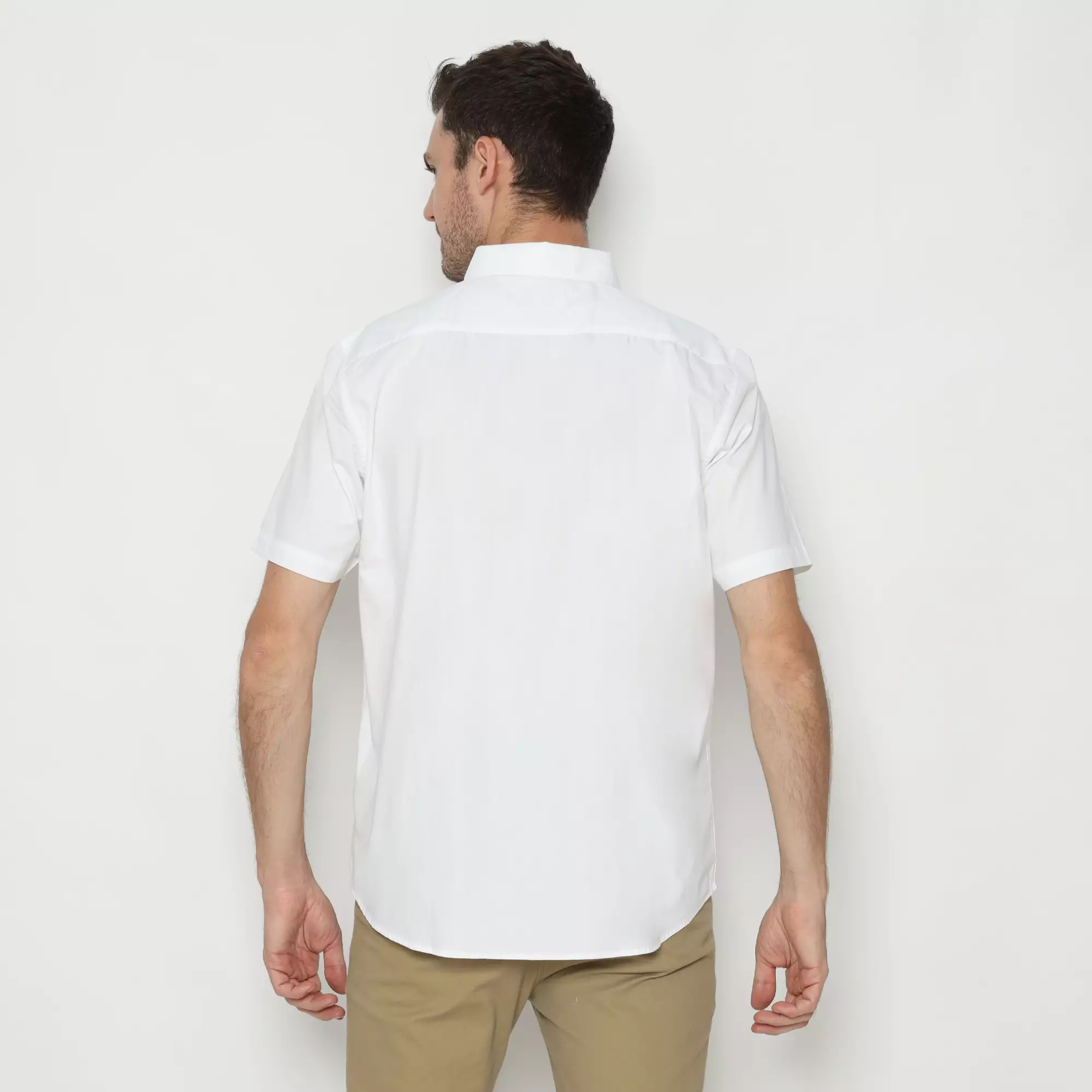 Platini Kemeja Basic Pria Lengan Pendek Katun Poplin Putih 63301