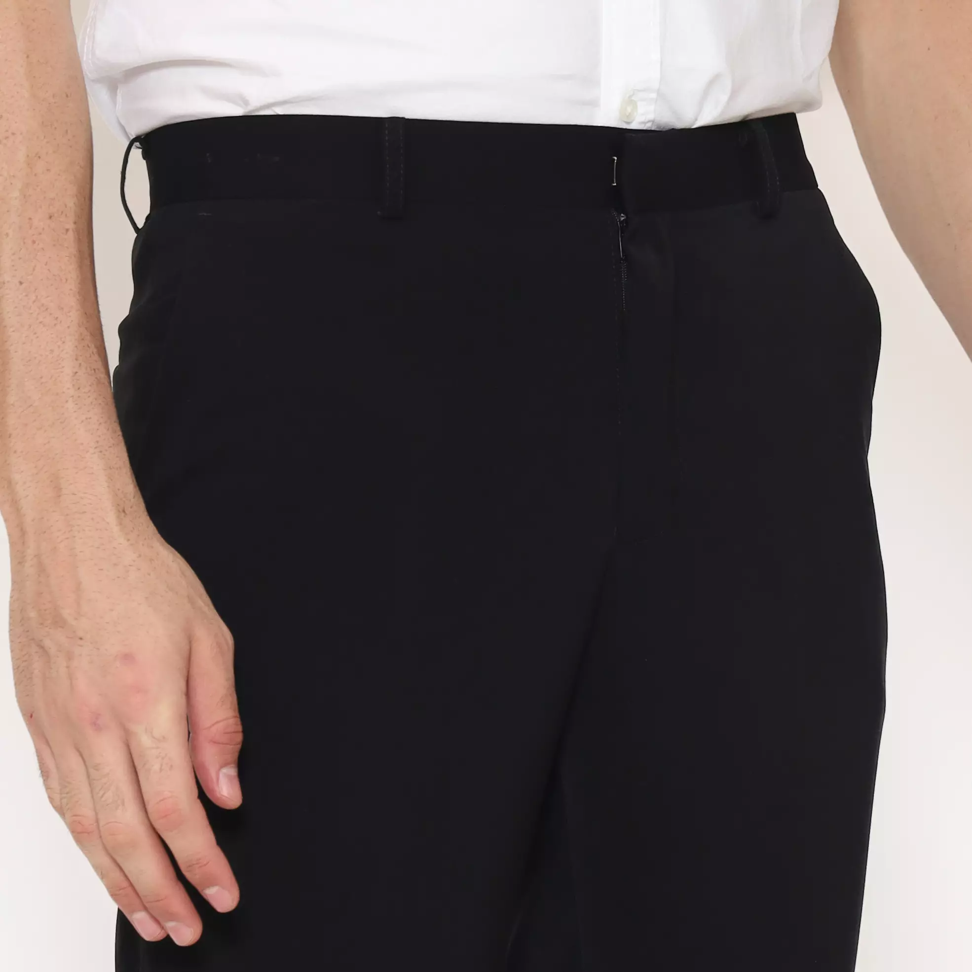 Lawell Celana Panjang Pria Formal LUTHER Regular Fit | Jet Black | Polyester Premium Polos