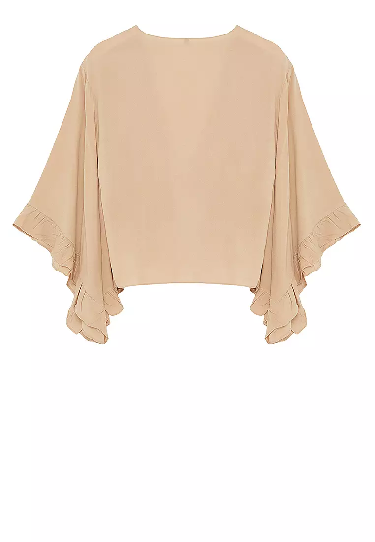 Plus Size Crop Flounce Blouse
