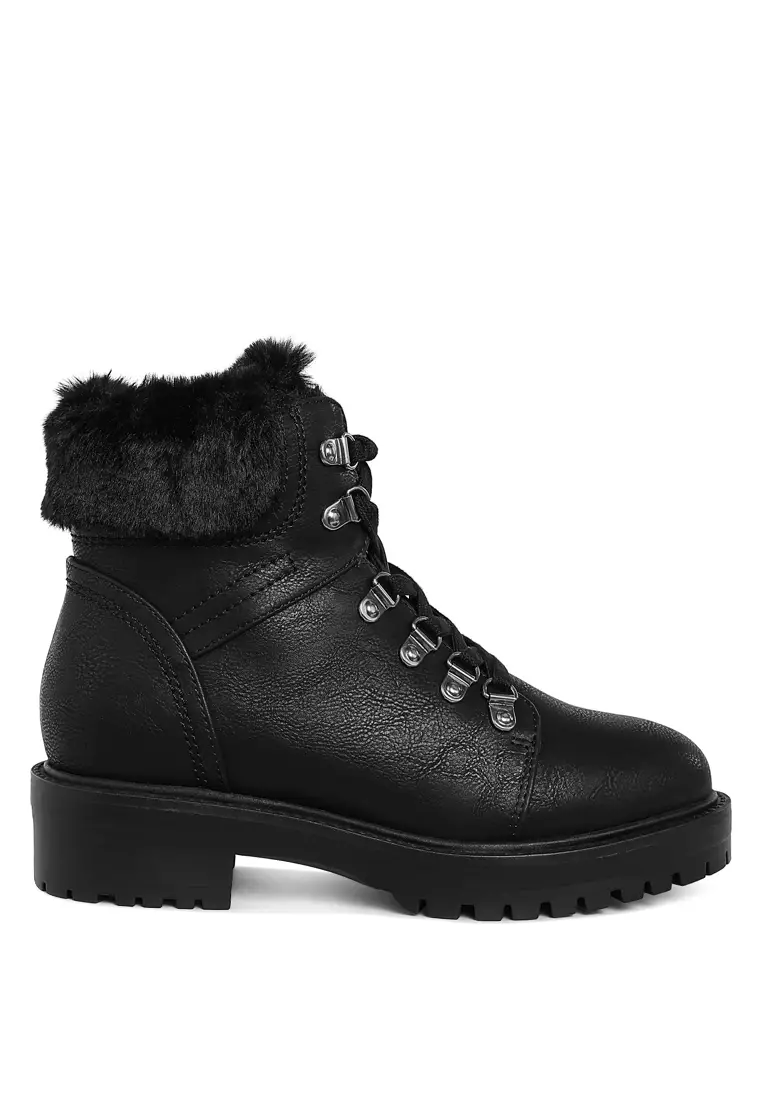 Discount on London Rag  shoes - SKU: Faux Fur Collar Ankle Boots in Black