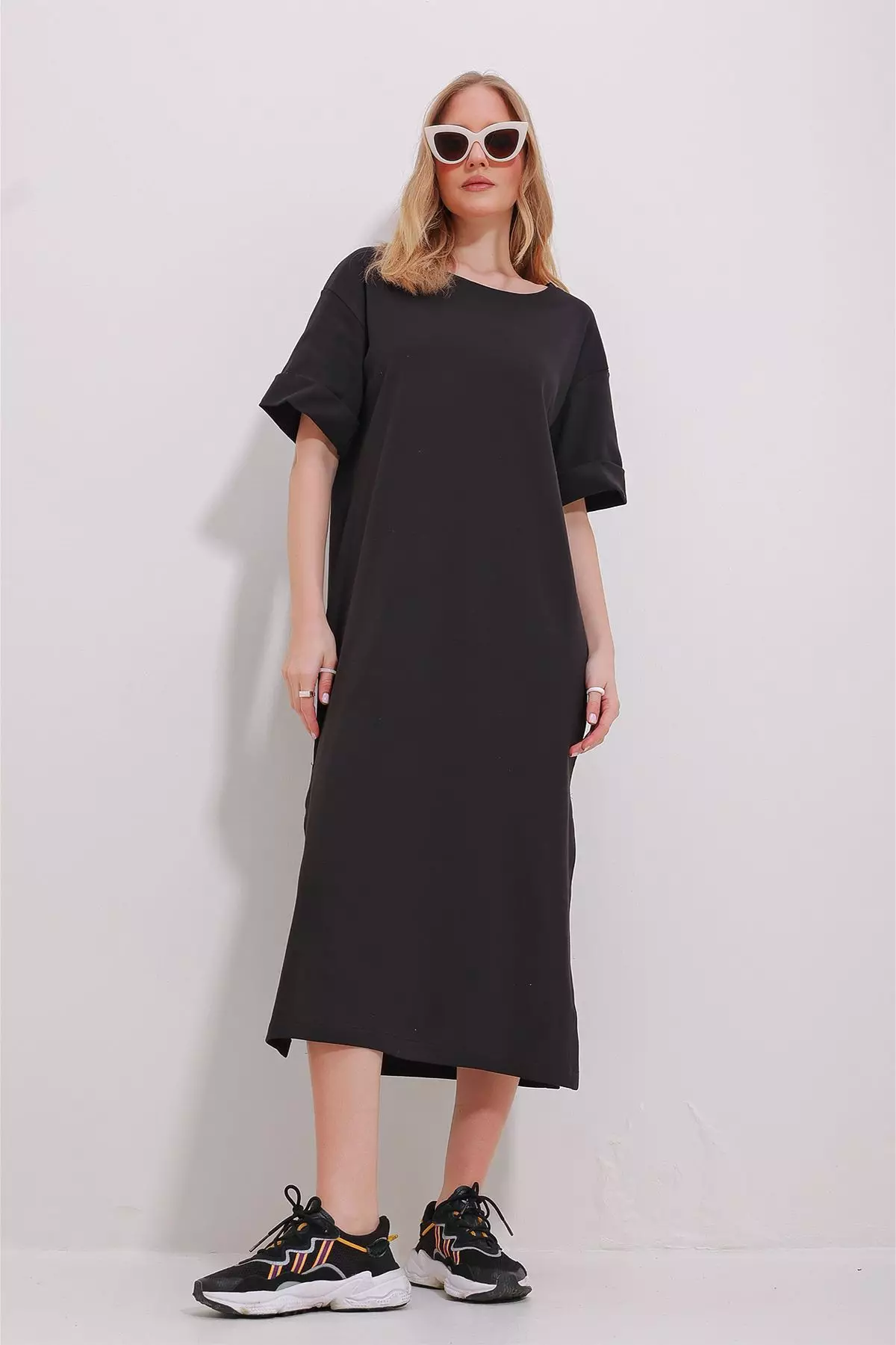 Basic Midi Dress