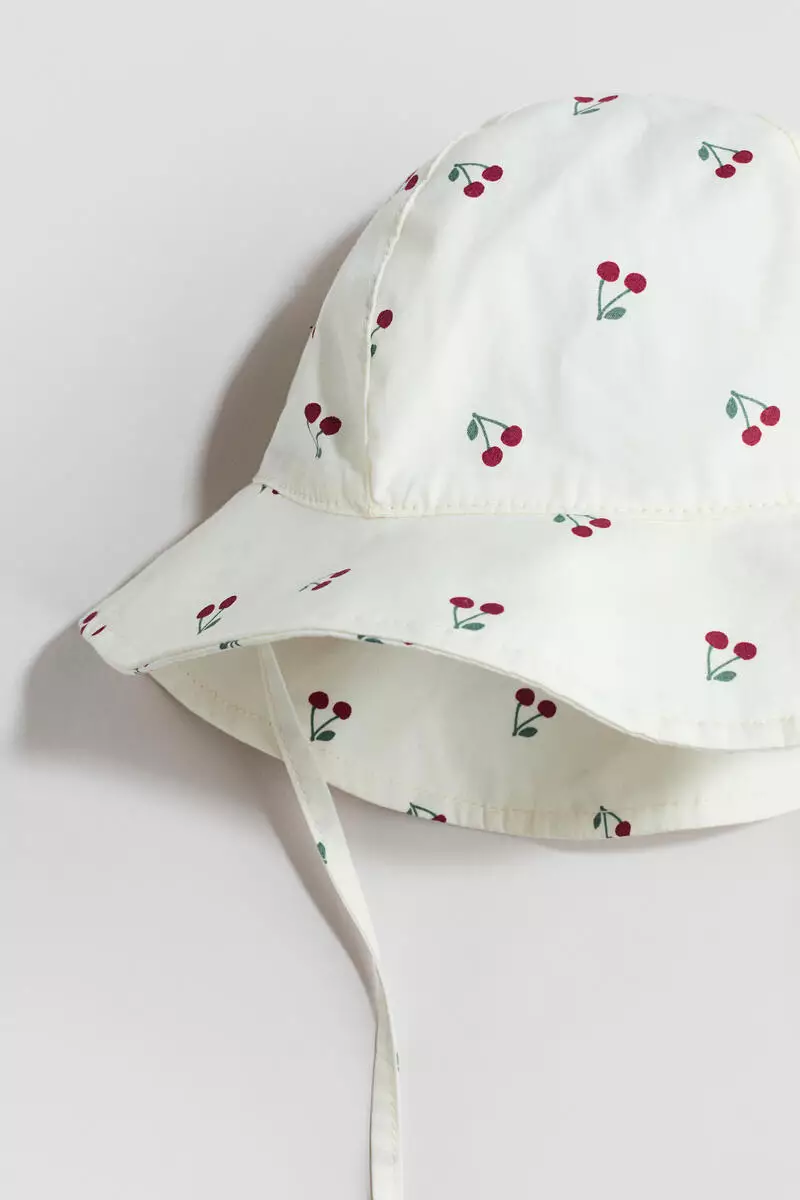 Sun hat