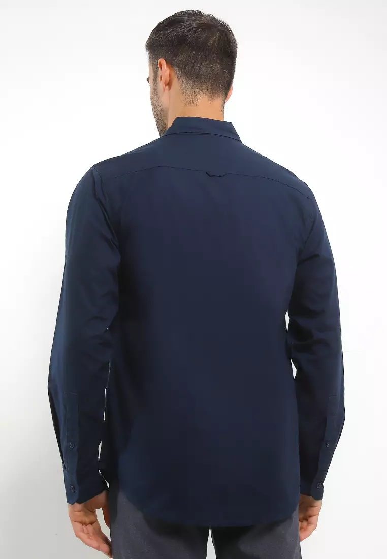 TRIPLE Kemeja Basic Lengan Panjang Slim Fit (LS 542) Warna Navy