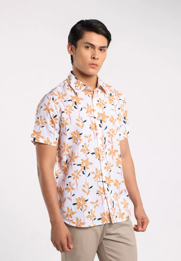 MOC - Kemeja Motif Lengan Pendek Pria Pietro - White