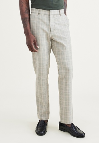 Dockers Men's Slim Fit City Tech Trousers, Asphalt, 36Wx34L