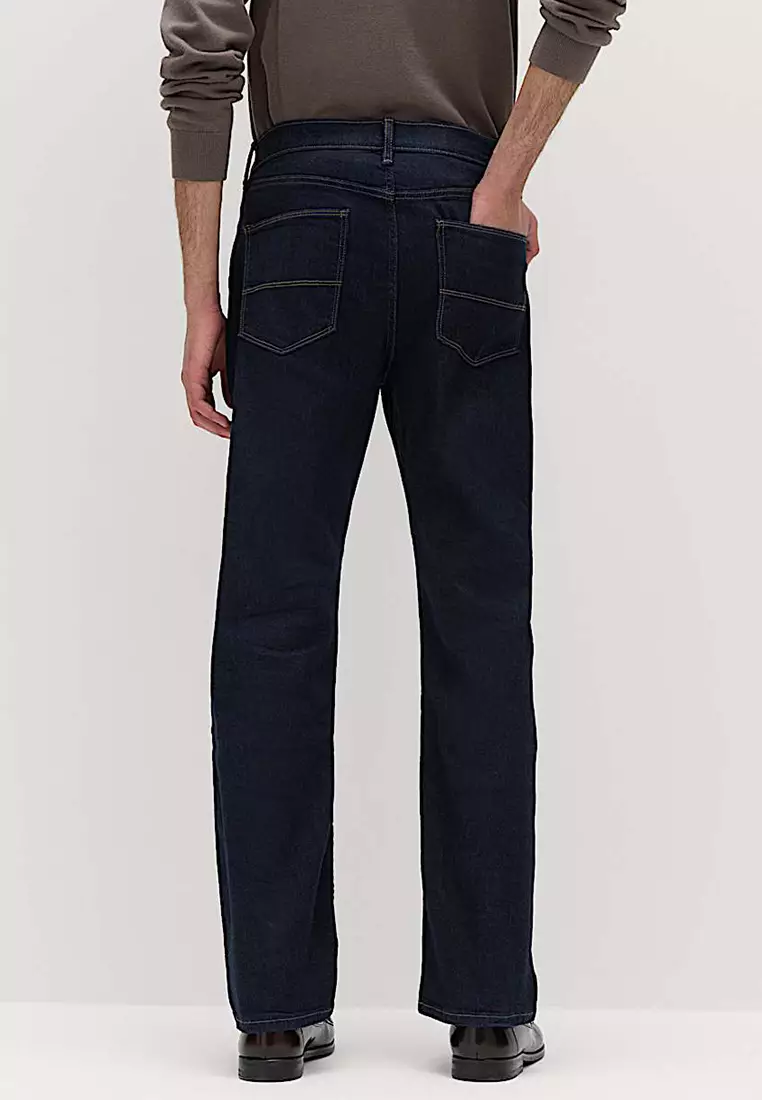 Straight Fit Stretch Jeans