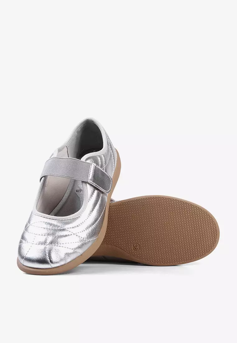 Sepatu Flat Shoes Metallic Wanita L.Colei