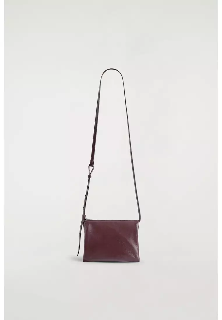 TROVE CROSSBODY BAG - LEATHER