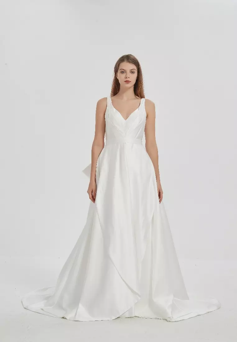 Zalora gowns deals